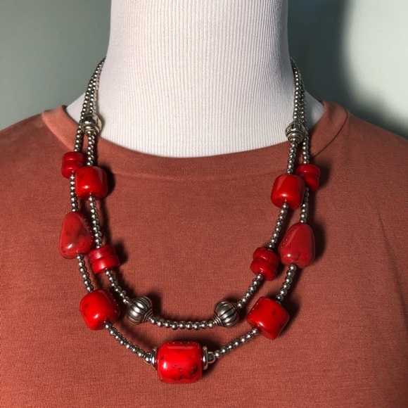 Jewelry - Red Beaded Statement Necklace